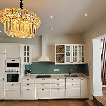 The Beach House ماربيا المظهر الخارجي الصورة
