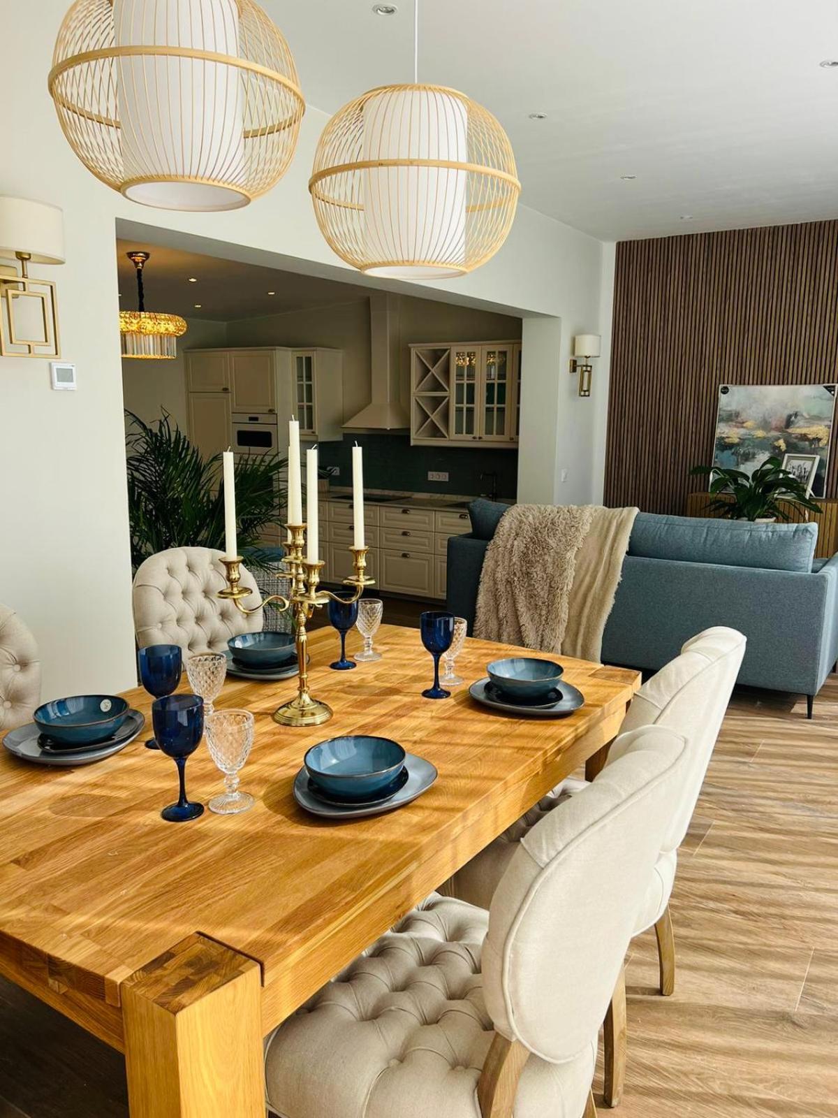 The Beach House ماربيا المظهر الخارجي الصورة