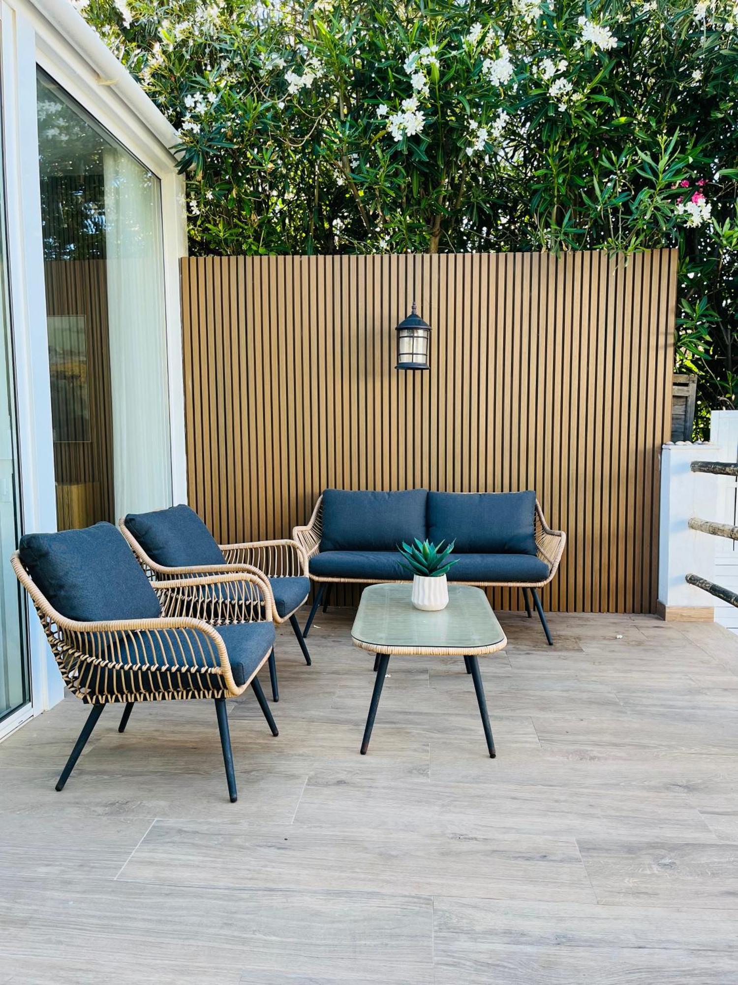 The Beach House ماربيا المظهر الخارجي الصورة